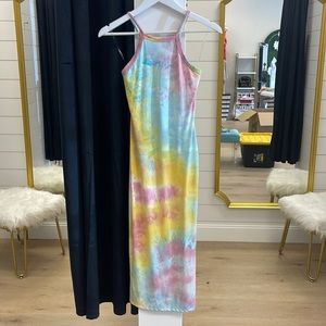 💗💗3/$30 Tie dye maxi